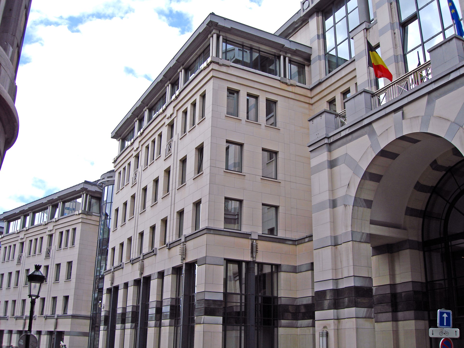 egmont 100.jpg