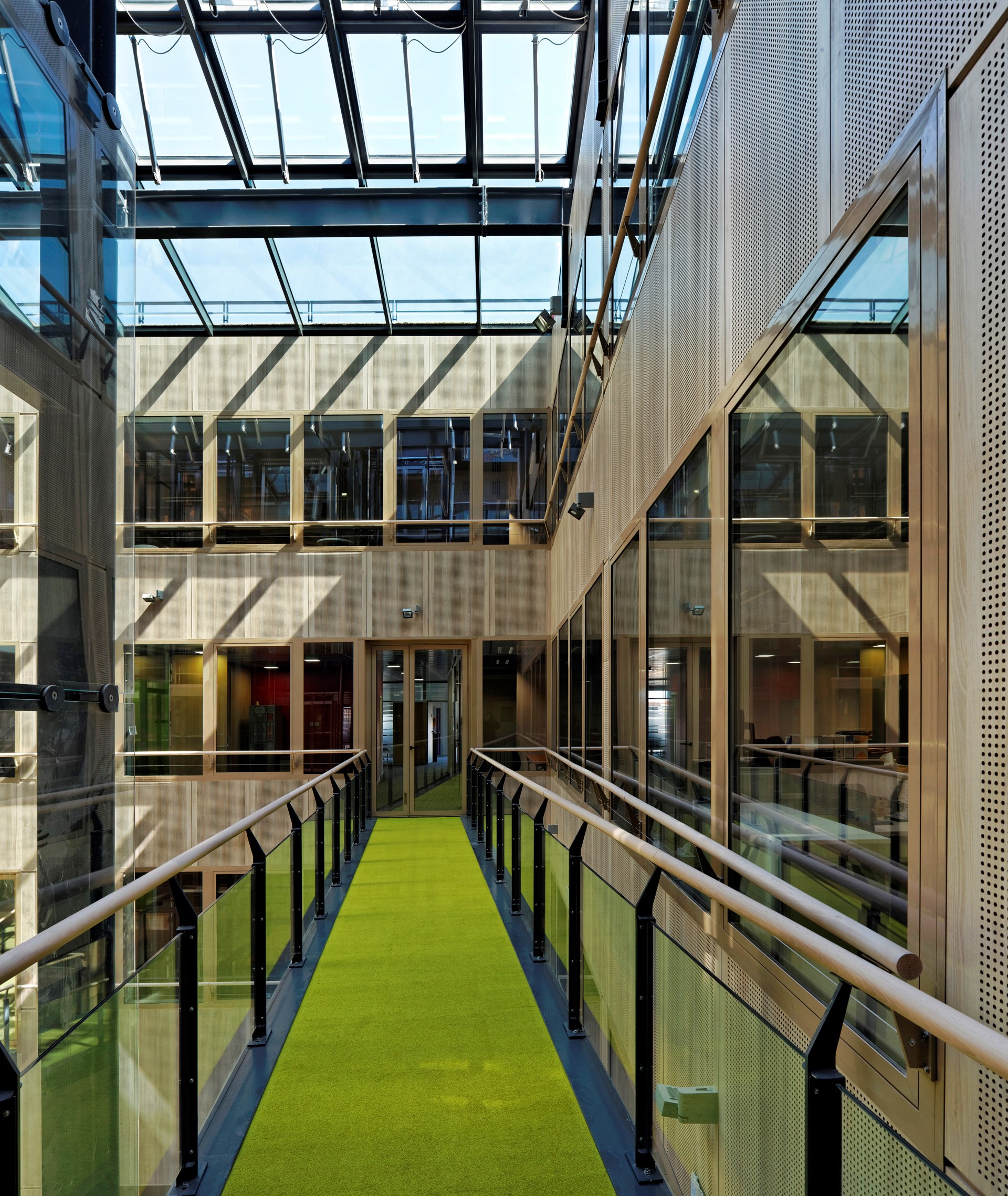 Atrium-2012-05-082.jpg