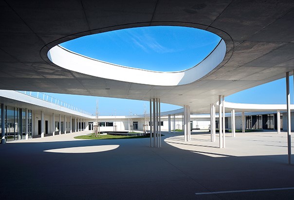 college-lezignan-2.jpg