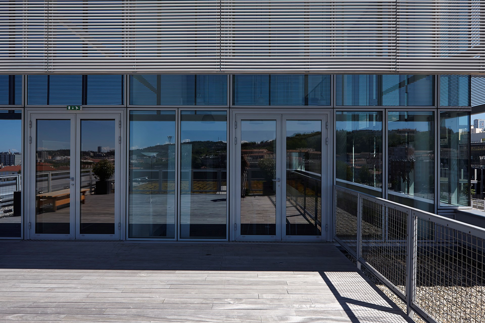 Horizon-2013-07-047BD.jpg