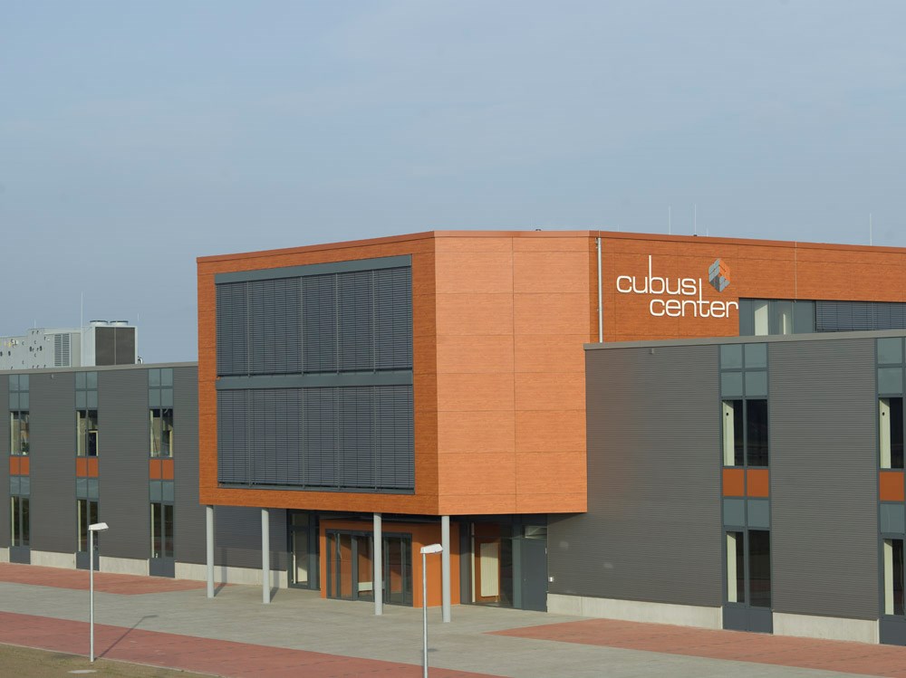 Cubuscenter / Fenster & Türen Weltmoderne bauelemente GmbH & Co. KG