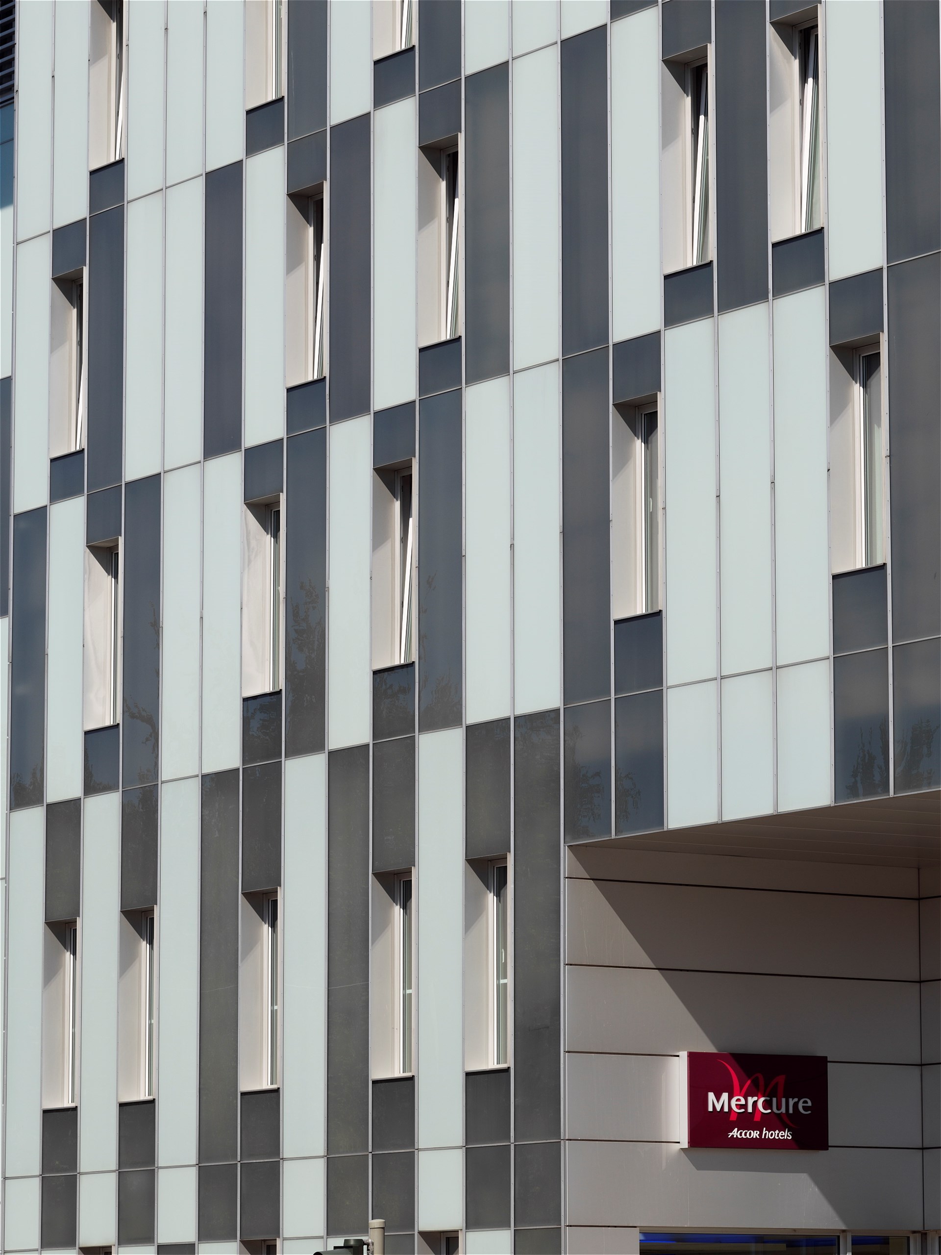 MERCURE 4.jpg