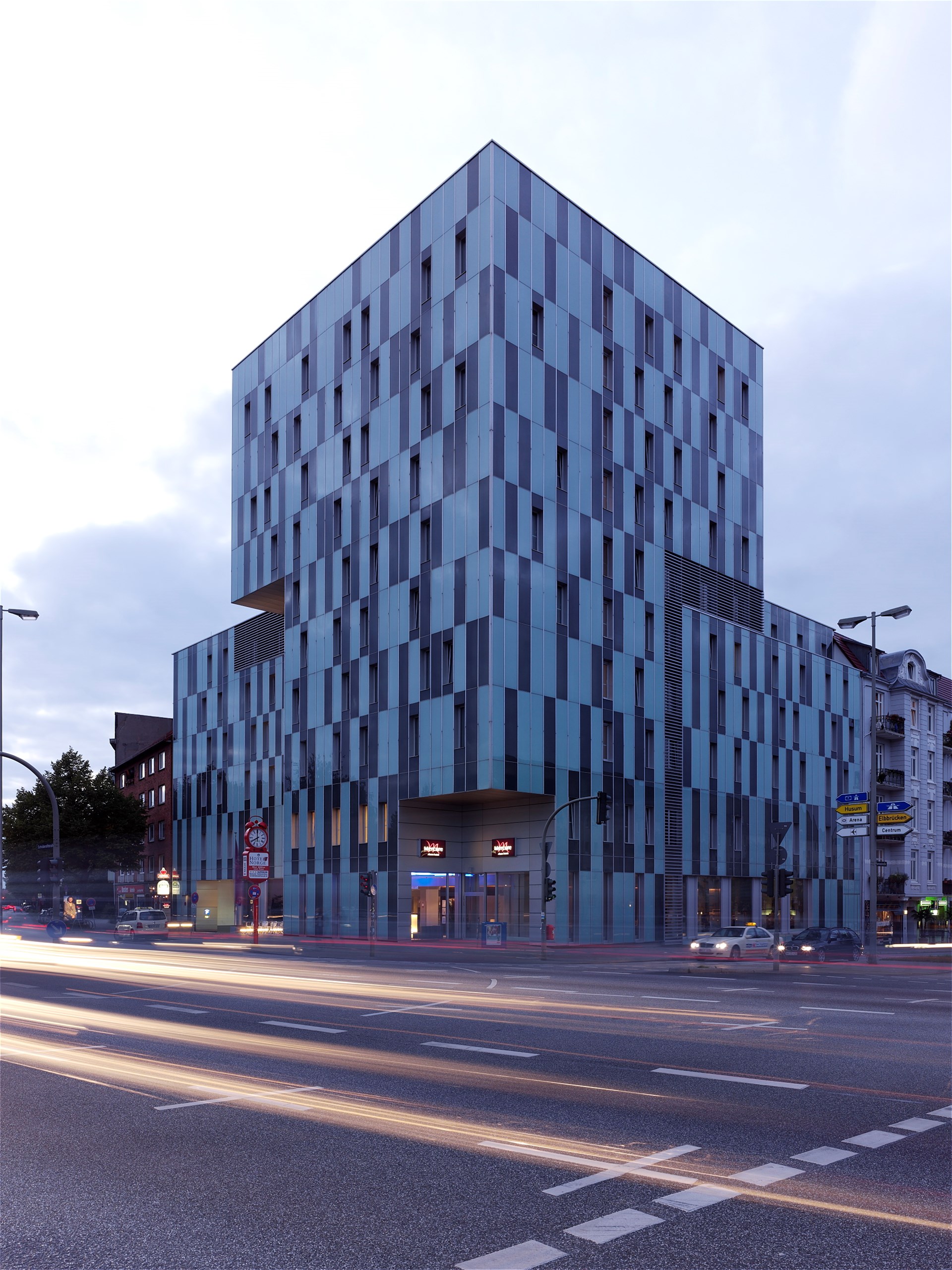 MERCURE 7.jpg