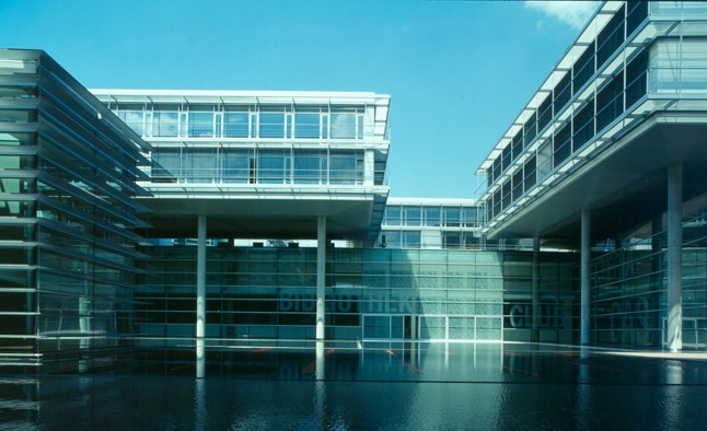 gallery_swiss-re-9.jpg