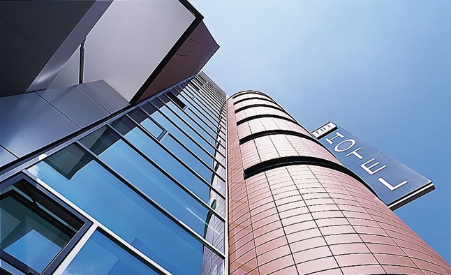 NH City Hotel