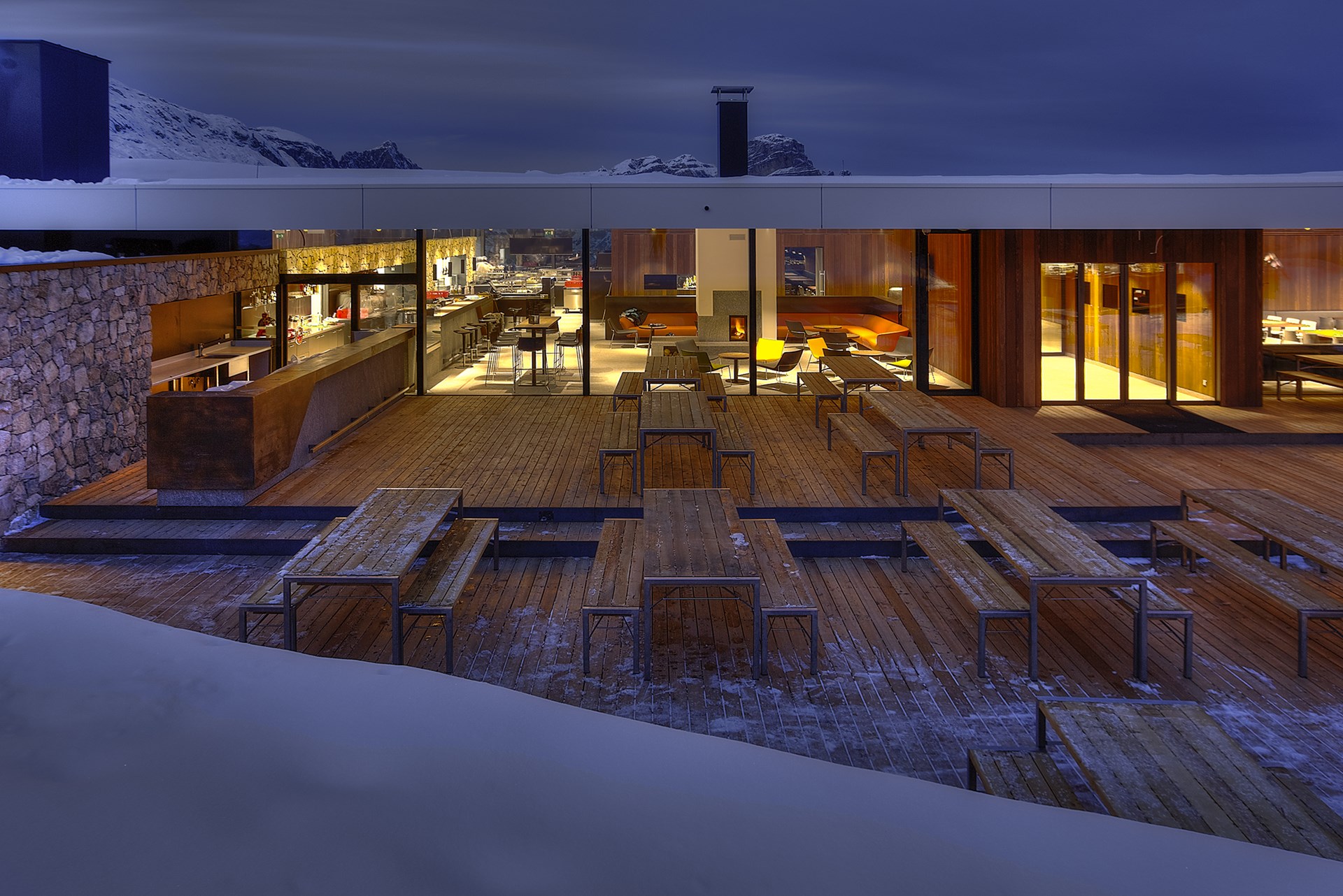 piz-boe-lounge-esterni-08122014-17-55-44-14.jpg