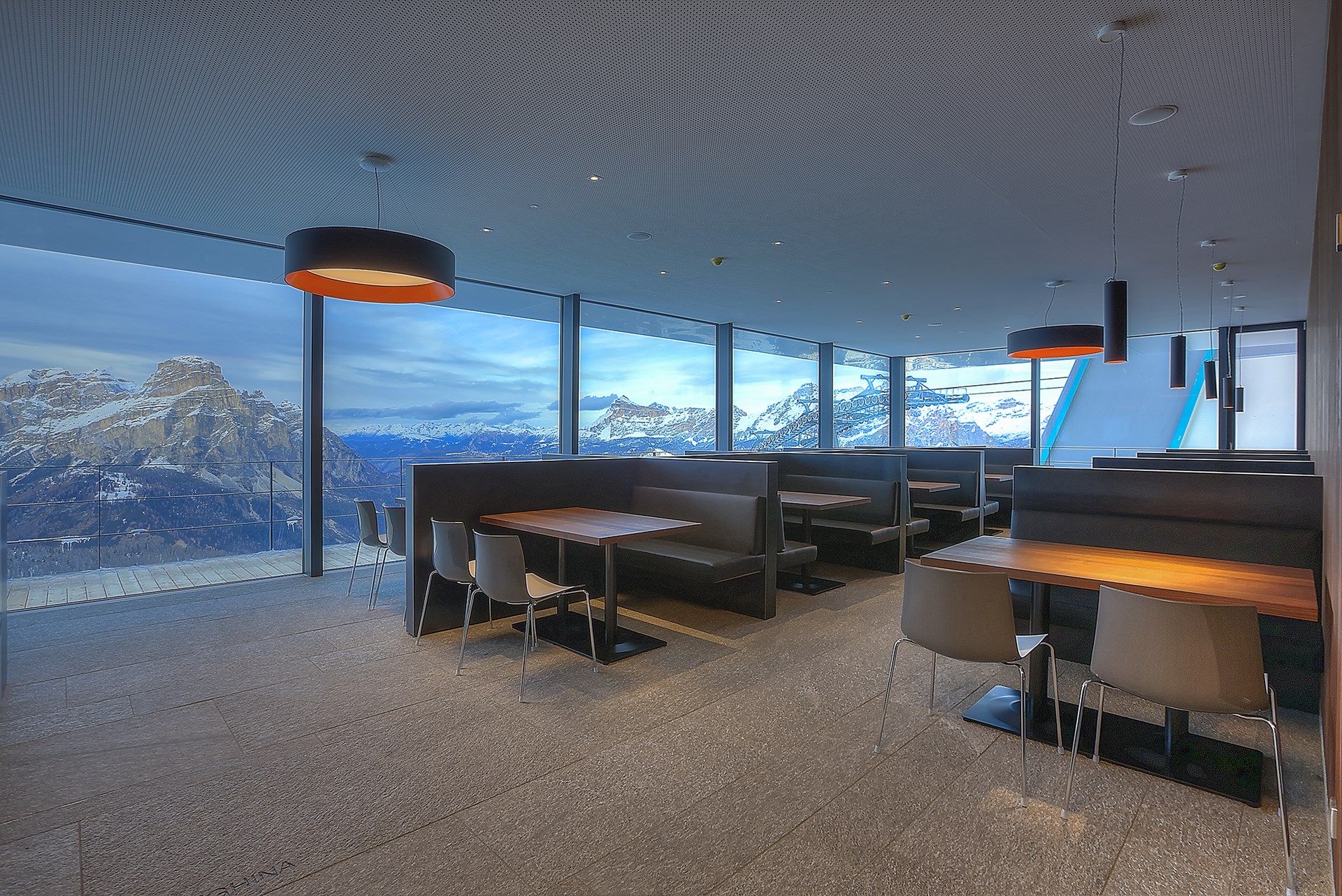 piz-boe-lounge-interni-08122014-16-15-38-01.jpg