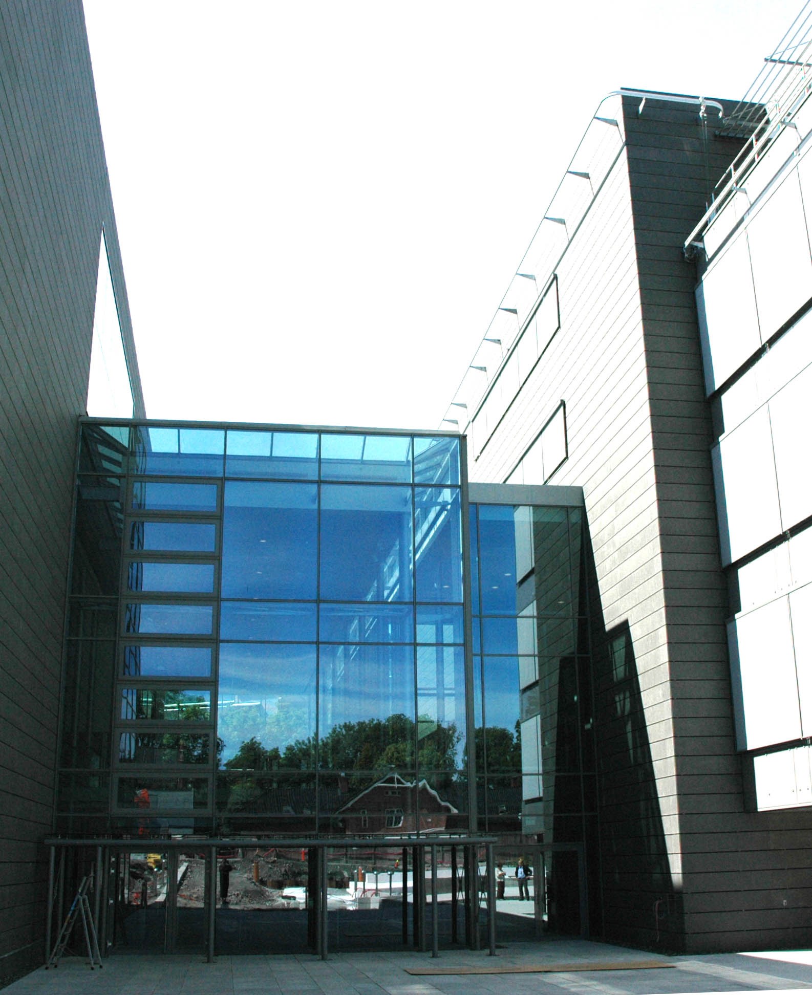 h16.jpg