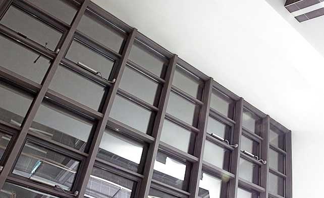 gallery_Bank_02.jpg
