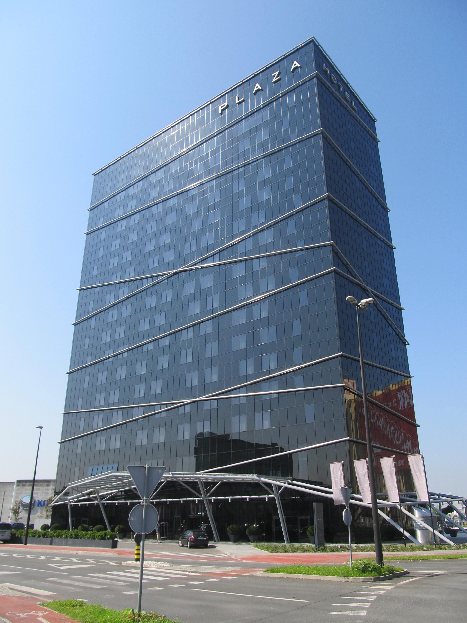 Hotel Plaza_13-f.JPG