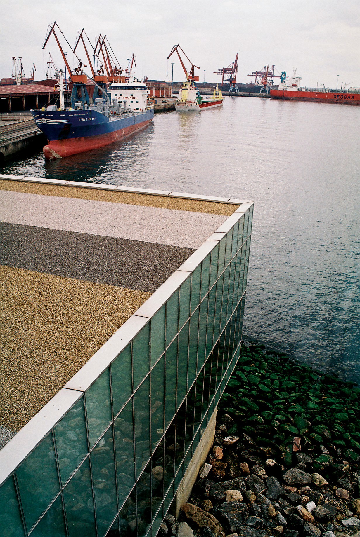 F1000002.jpg
