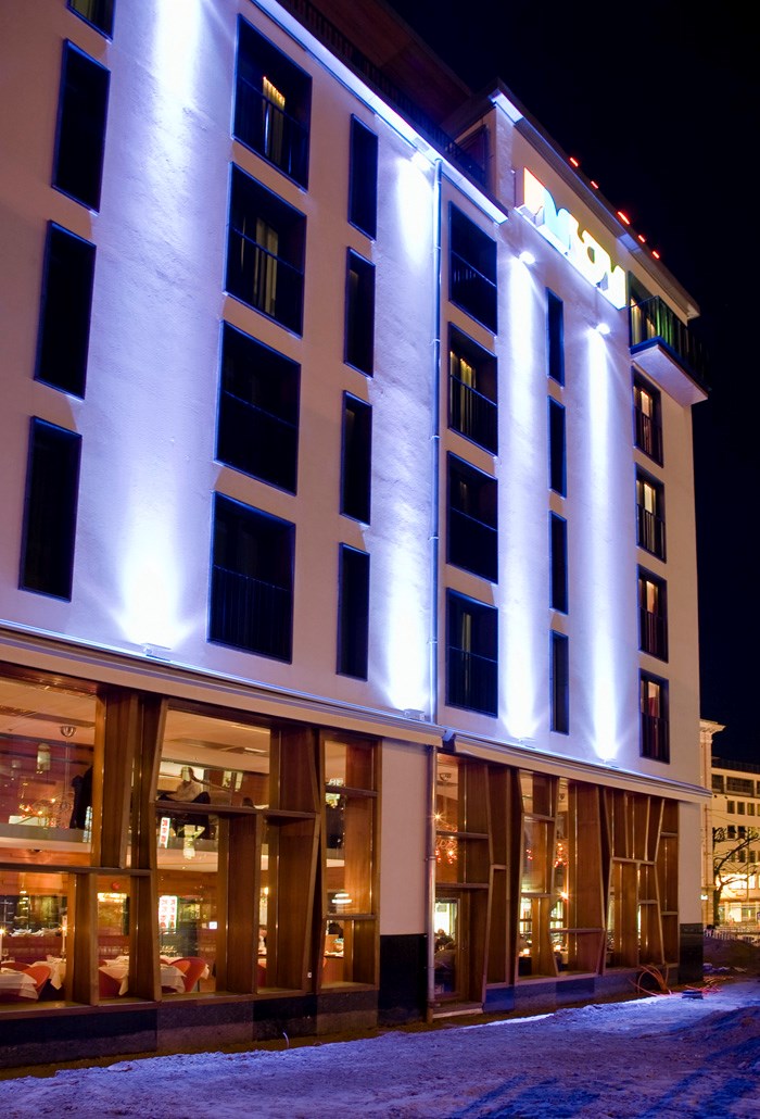 Avalon_Hotel_ext_natt-39.jpg