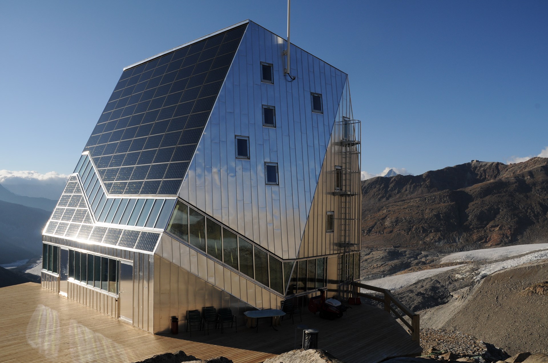 Monte Rosa Hut