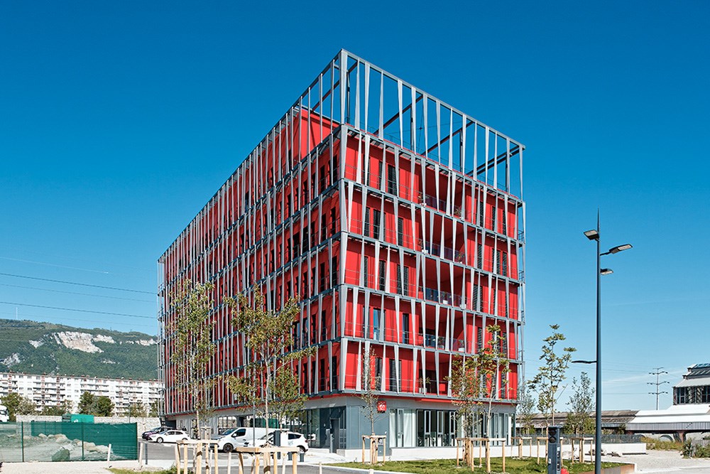 052821_grenoble_cera_23.jpg
